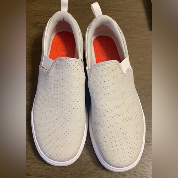 Speedo Women’s Hybrid Slip on Shoe Size 9 Lightweight In & Out Water Shoes NEW - Picture 8 of 9
